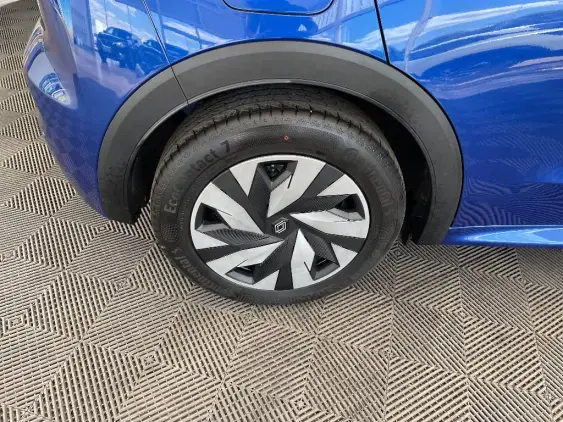 RENAULT CLIO VI - voiture de démonstration - Photo 25
