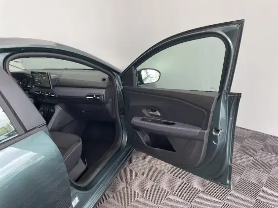 DACIA SANDERO III - voiture de démonstration - Photo 20