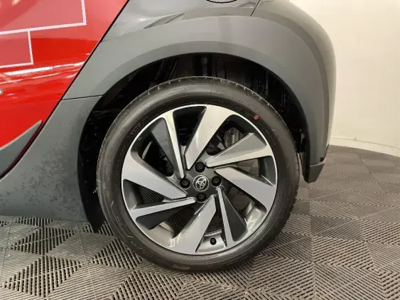 TOYOTA AYGO X - voiture de démonstration - Photo 24