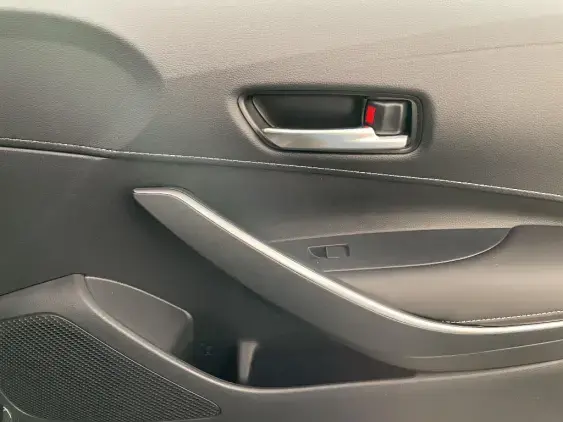 TOYOTA COROLLA TOURING SPT X - voiture de démonstration - Photo 20