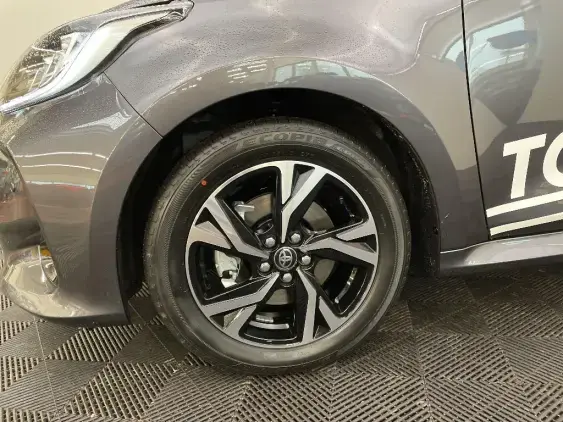 TOYOTA YARIS IV - voiture de démonstration - Photo 23