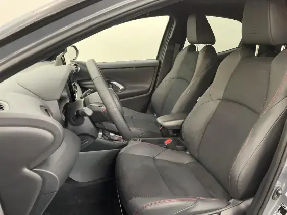 TOYOTA YARIS IV - voiture de démonstration - Photo 18