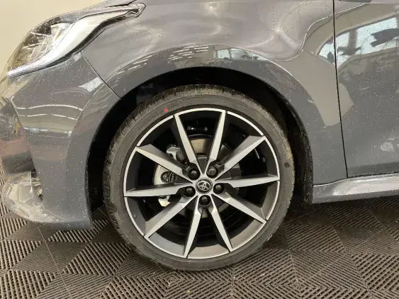 TOYOTA YARIS IV - voiture de démonstration - Photo 23