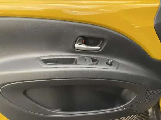 TOYOTA AYGO X - voiture de démonstration - Photo 19