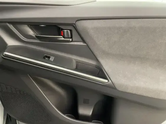 TOYOTA C-HR+ ELECTRIQUE II - voiture de démonstration - Photo 20