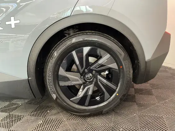 TOYOTA C-HR+ ELECTRIQUE II - voiture de démonstration - Photo 24