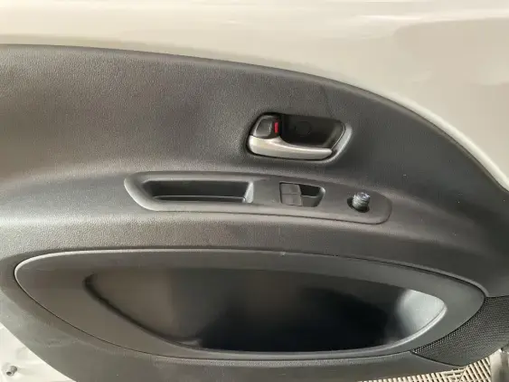 TOYOTA AYGO X - voiture de démonstration - Photo 19