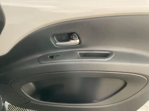 TOYOTA AYGO X - voiture de démonstration - Photo 20