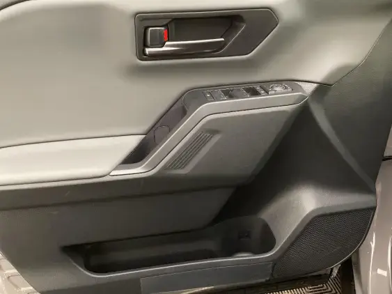 TOYOTA RAV 4 VI - voiture de démonstration - Photo 19