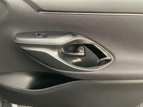 TOYOTA YARIS IV - voiture de démonstration - Photo 20