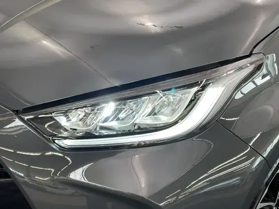 TOYOTA YARIS IV - voiture de démonstration - Photo 22