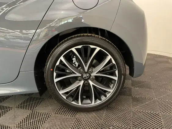 TOYOTA YARIS IV - voiture de démonstration - Photo 24