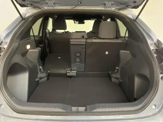 TOYOTA YARIS CROSS - voiture de démonstration - Photo 16