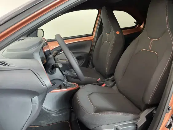 TOYOTA AYGO X - voiture de démonstration - Photo 18