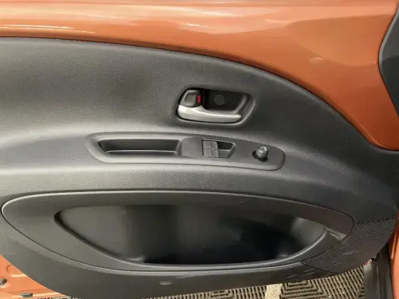TOYOTA AYGO X - voiture de démonstration - Photo 19