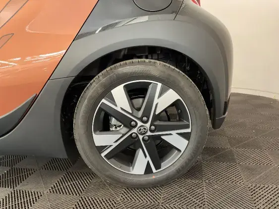 TOYOTA AYGO X - voiture de démonstration - Photo 24