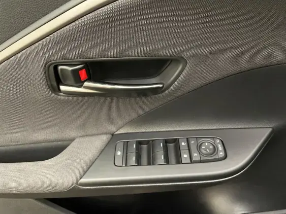 TOYOTA C-HR II - voiture de démonstration - Photo 17