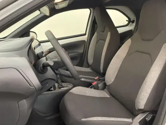 TOYOTA AYGO X - voiture de démonstration - Photo 18