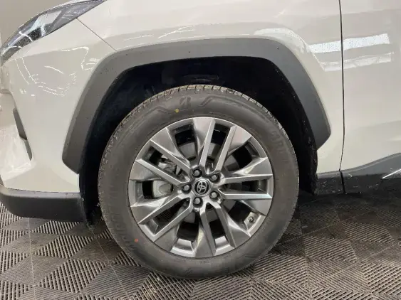 TOYOTA RAV4 V - voiture de démonstration - Photo 23