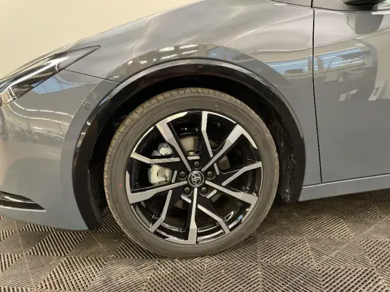 TOYOTA PRIUS V - voiture de démonstration - Photo 23