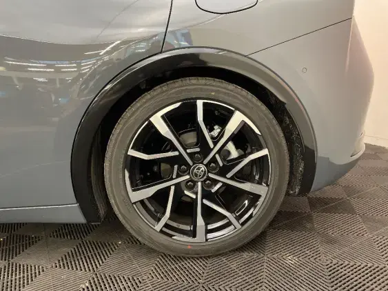 TOYOTA PRIUS V - voiture de démonstration - Photo 24