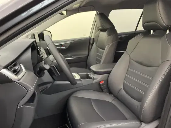 TOYOTA RAV4 V - voiture de démonstration - Photo 18