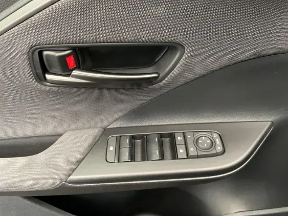 TOYOTA C-HR II - voiture de démonstration - Photo 17