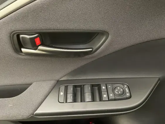 TOYOTA C-HR II - voiture de démonstration - Photo 17