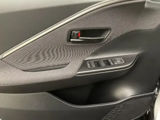 TOYOTA C-HR II - voiture de démonstration - Photo 19