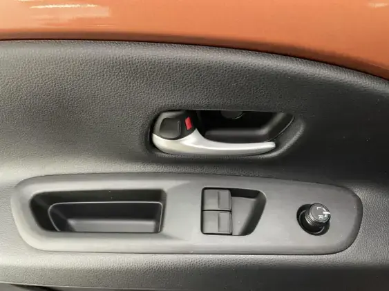 TOYOTA AYGO X - voiture de démonstration - Photo 17