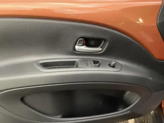 TOYOTA AYGO X - voiture de démonstration - Photo 19