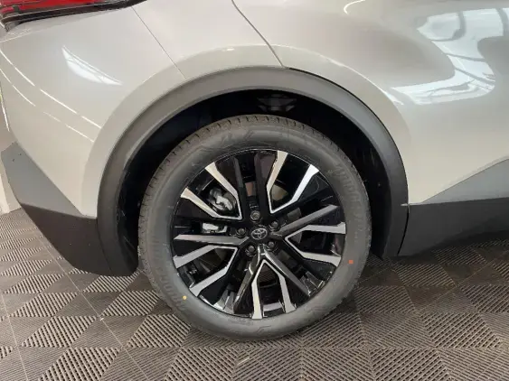 TOYOTA C-HR+ ELECTRIQUE II - voiture de démonstration - Photo 25