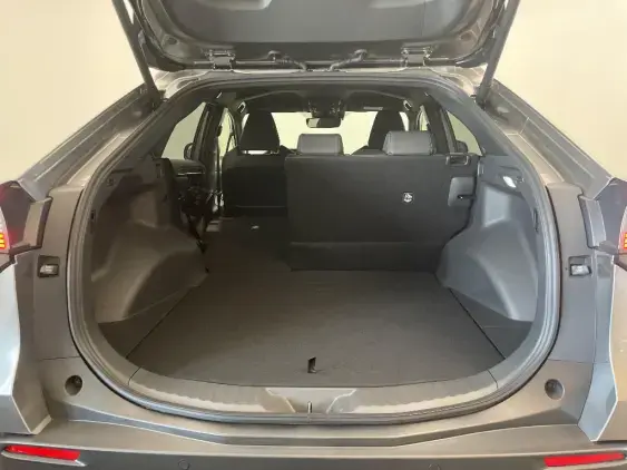 TOYOTA BZ4X - voiture de démonstration - Photo 16