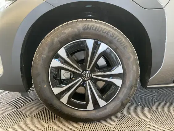 TOYOTA BZ4X - voiture de démonstration - Photo 23