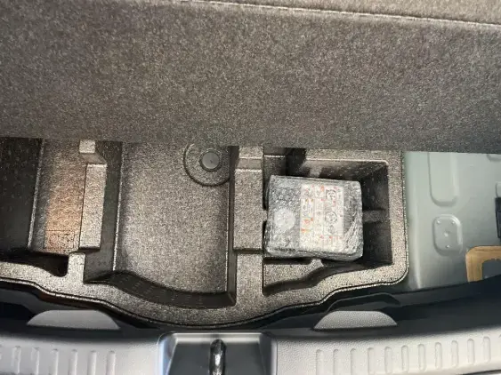 TOYOTA YARIS IV - voiture de démonstration - Photo 17