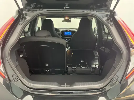 TOYOTA AYGO X - voiture de démonstration - Photo 16