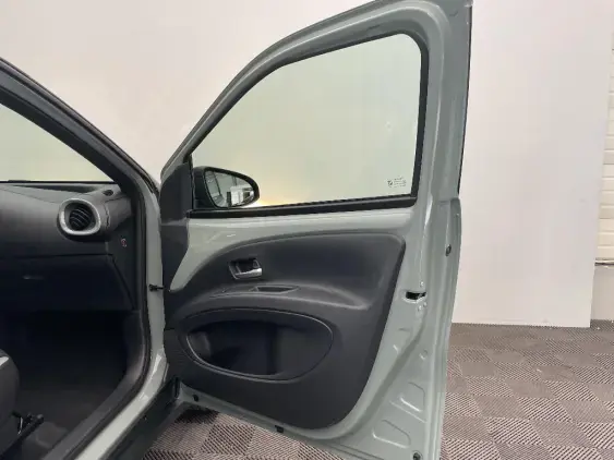 TOYOTA AYGO X - voiture de démonstration - Photo 20