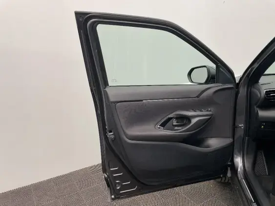 TOYOTA YARIS CROSS I - voiture de démonstration - Photo 19