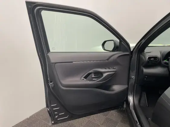 TOYOTA YARIS CROSS I - voiture de démonstration - Photo 19