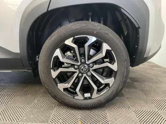 TOYOTA YARIS CROSS I - voiture de démonstration - Photo 24