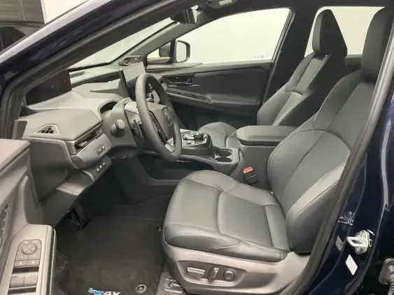 TOYOTA BZ4X - voiture de démonstration - Photo 18