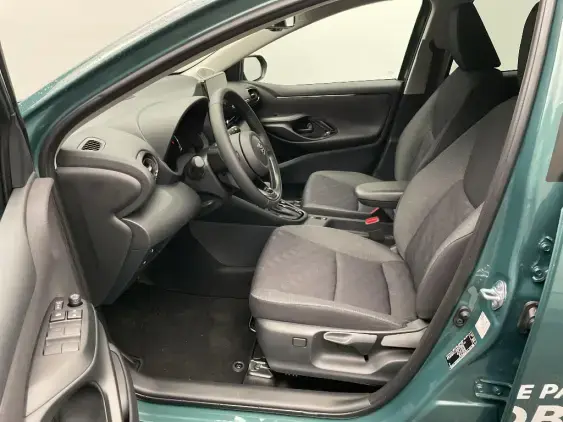 TOYOTA YARIS IV - voiture de démonstration - Photo 18