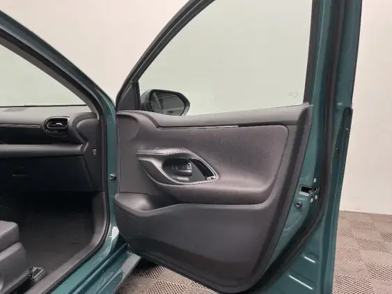 TOYOTA YARIS IV - voiture de démonstration - Photo 20