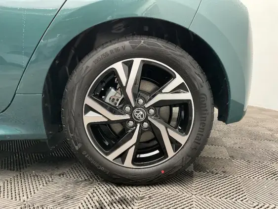 TOYOTA YARIS IV - voiture de démonstration - Photo 24