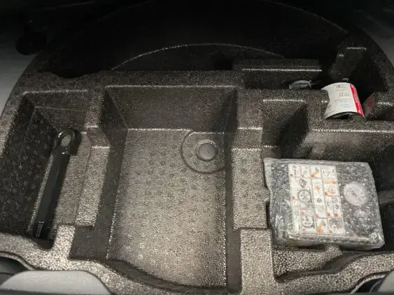 TOYOTA YARIS IV - voiture de démonstration - Photo 17