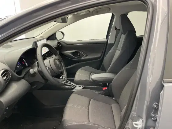 TOYOTA YARIS IV - voiture de démonstration - Photo 18