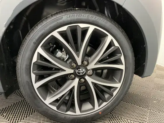 TOYOTA YARIS IV - voiture de démonstration - Photo 24