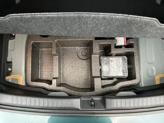 TOYOTA YARIS IV - voiture de démonstration - Photo 17