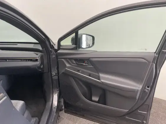 TOYOTA BZ4X - voiture de démonstration - Photo 20