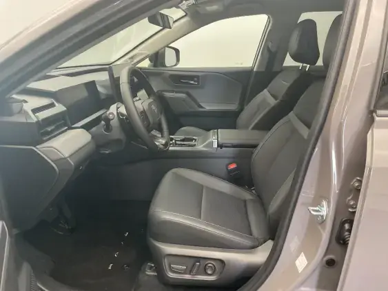 TOYOTA RAV 4 VI - voiture de démonstration - Photo 18